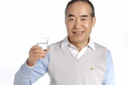 ロコモ対策「筋トレ×睡眠×水分補給」の三位一体ハック